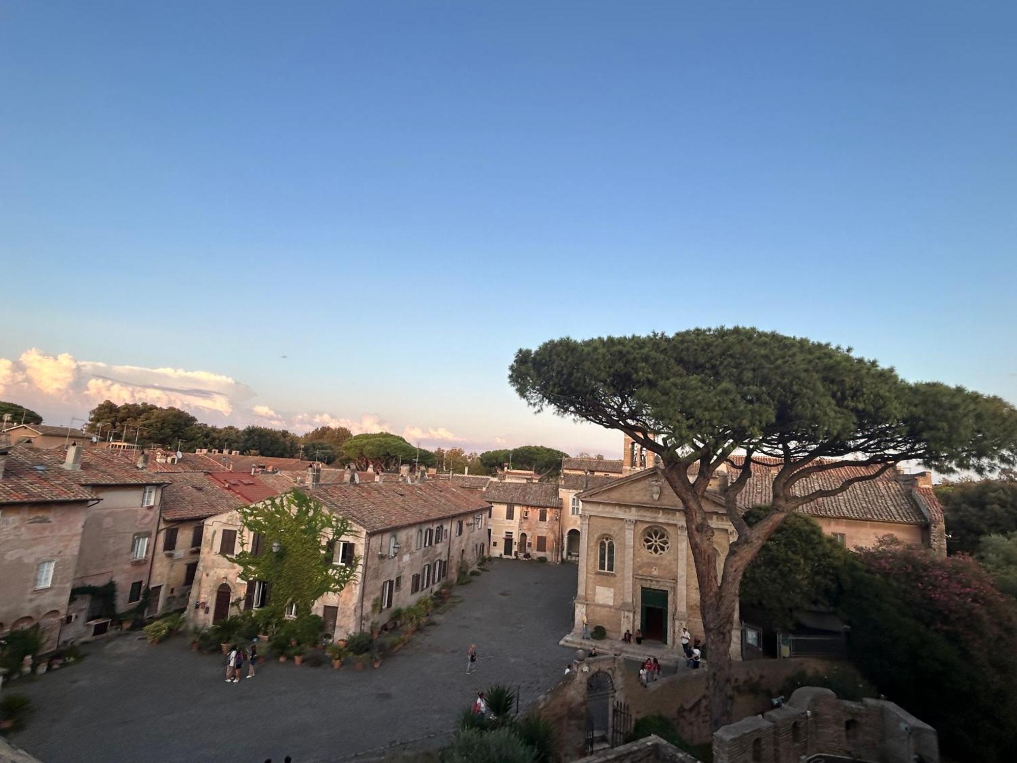 La Casa Di Elia E Italo Apartment Ostia Antica Exterior foto